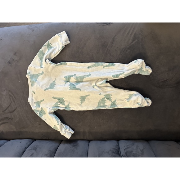 5/$10 CARTERS 0-3 month onesie/bodysuit - Picture 3 of 6